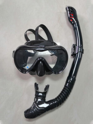 HD Tempered Glass Diving Mask And Waterproof Diving Snorkel