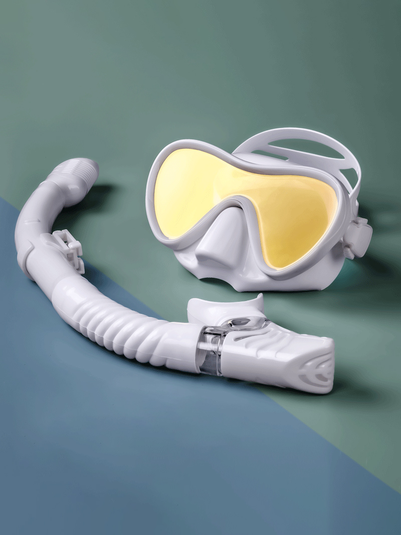 Colored Diving Goggles And Snorkel Anti-fog UV Protection