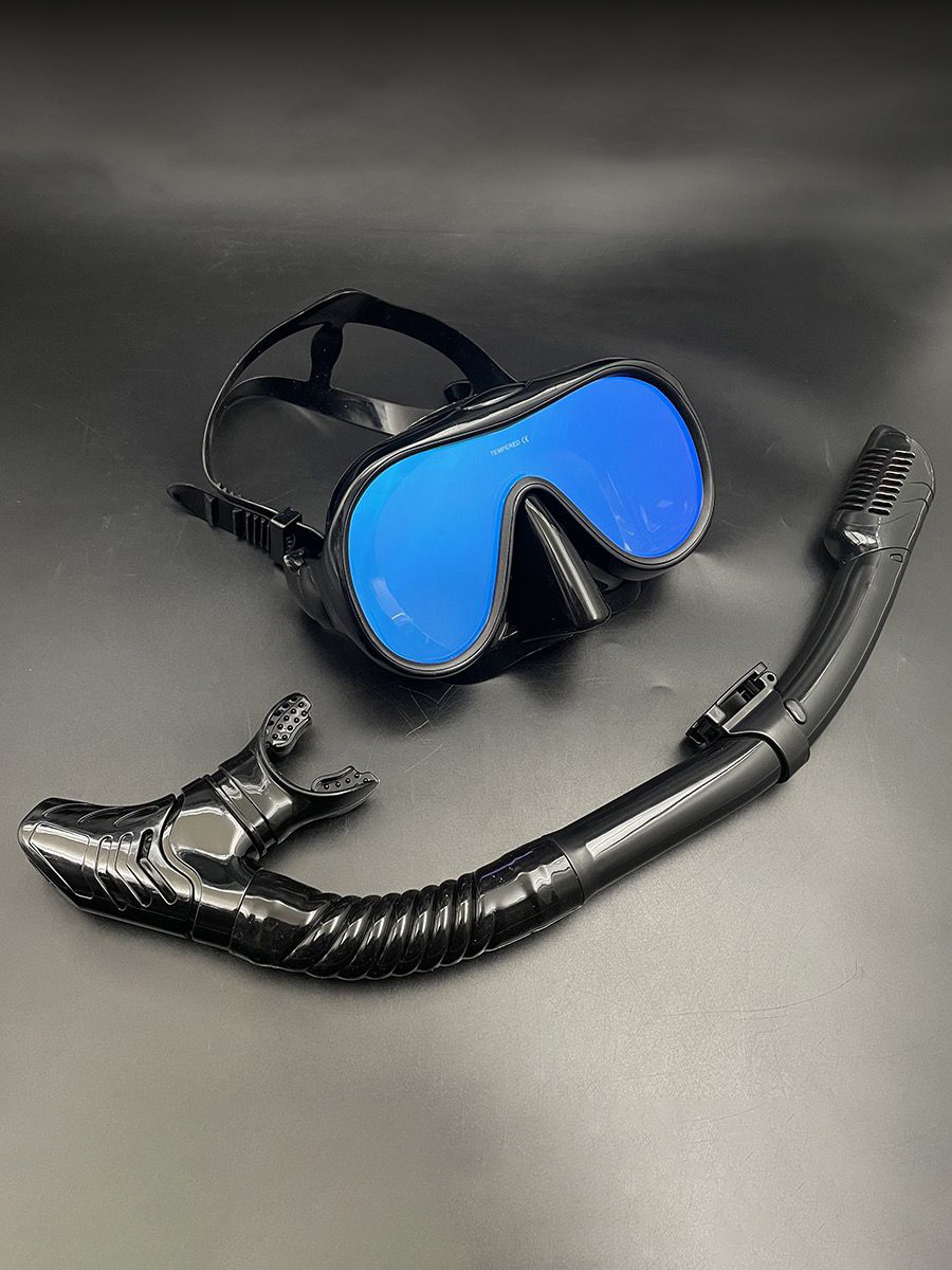 Colored Diving Goggles And Snorkel Anti-fog UV Protection