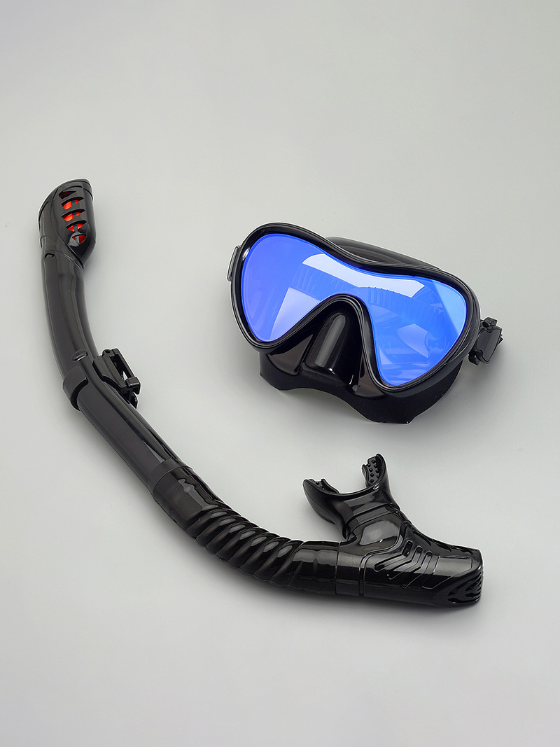 Colored Diving Goggles And Snorkel Anti-fog UV Protection